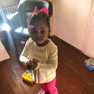 Meet your Posher, Denis